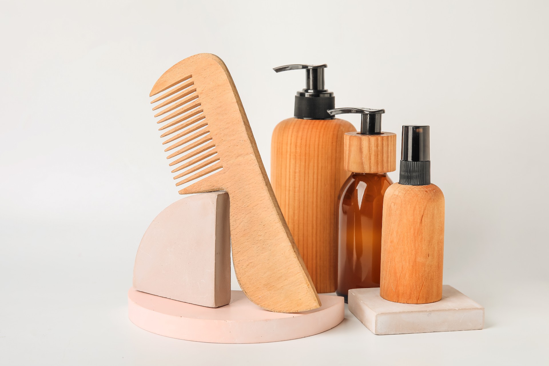 ヘアケア用品をお取引 | 卸先の小売業者ならトクカミ